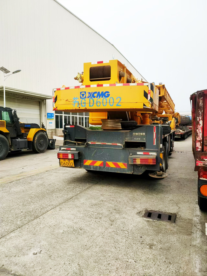 XCMG Official Second Hand Mobile Crane QY40KC 40 Ton Hydraulic Crane Price - Автокран: снимка 4 XCMG Official Second Hand Mobile Crane QY40KC 40 Ton Hydraulic Crane Price - Автокран: снимка 4