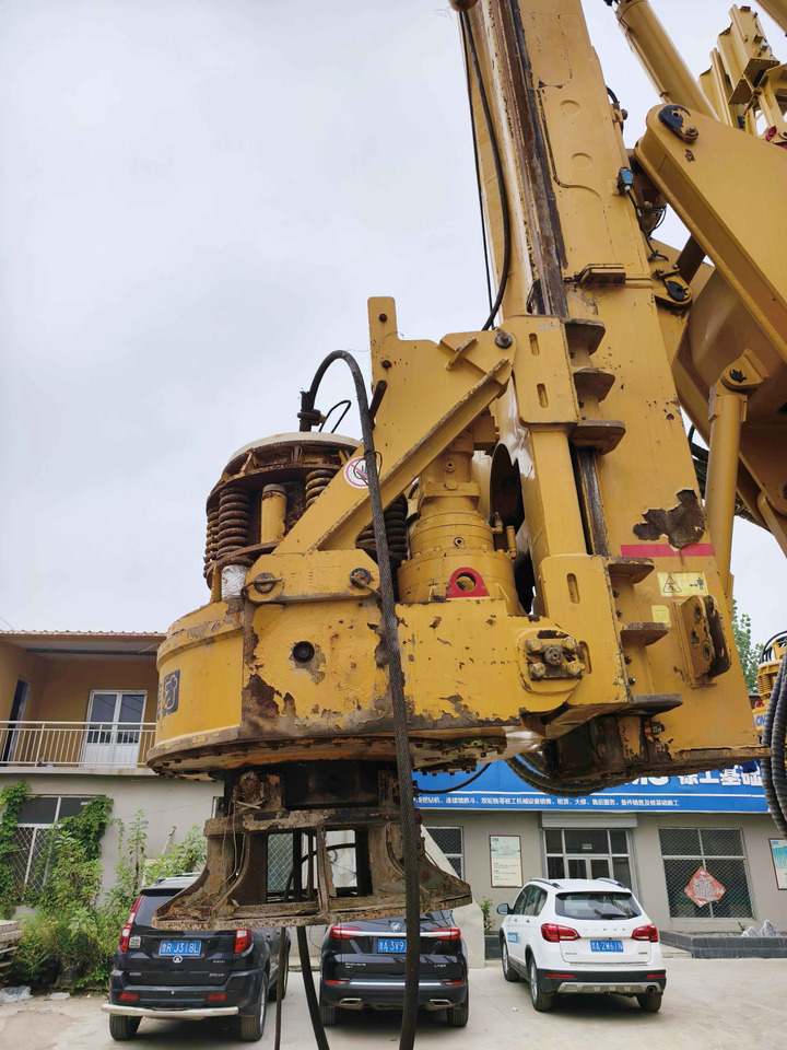 XCMG Official Second Hand Rotary Drill XR180D Used Borehole Drilling Rig Price - Пробивна машина: снимка 5 XCMG Official Second Hand Rotary Drill XR180D Used Borehole Drilling Rig Price - Пробивна машина: снимка 5