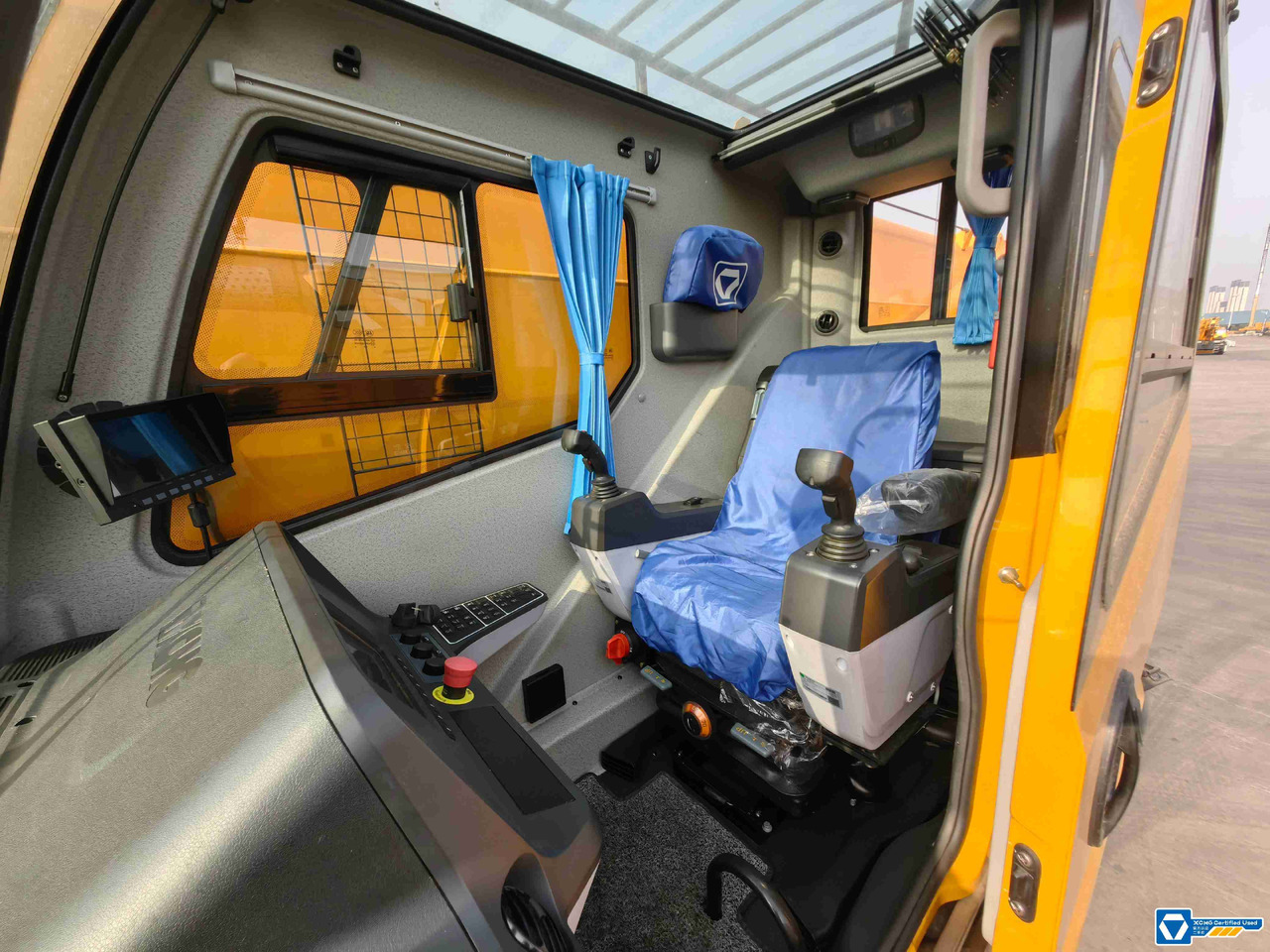 XCMG Official Used 130 Ton Mobile Crane QY130K8C Hydraulic Truck Crane Price - Автокран: снимка 4 XCMG Official Used 130 Ton Mobile Crane QY130K8C Hydraulic Truck Crane Price - Автокран: снимка 4