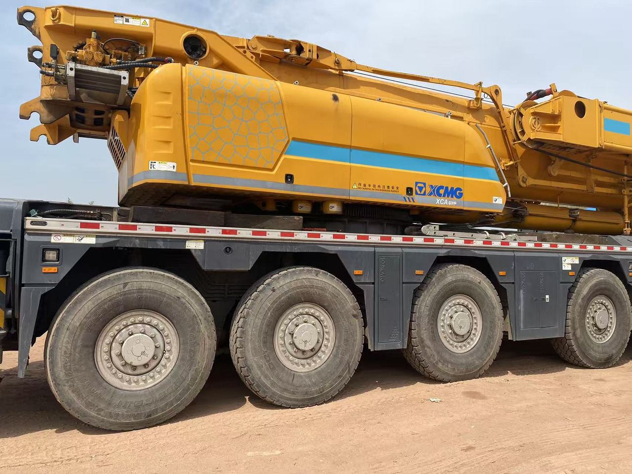 XCMG Official Used All Terrain Crane XCA300-1 300 Ton Mobile Crane Price - Кран за всякакви терени: снимка 5 XCMG Official Used All Terrain Crane XCA300-1 300 Ton Mobile Crane Price - Кран за всякакви терени: снимка 5