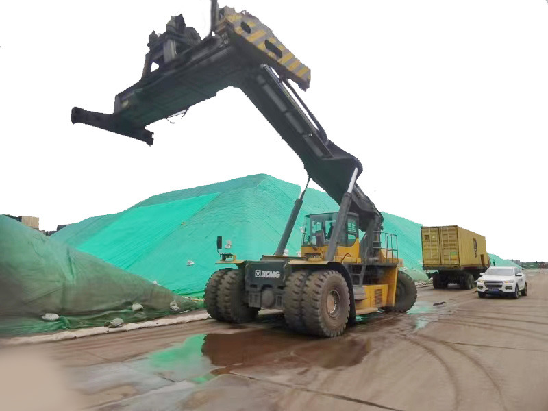 XCMG Official Used Mobile Reach Stacker 45 Tons XCS4531K For Container Price List - Ричстакер: снимка 2 XCMG Official Used Mobile Reach Stacker 45 Tons XCS4531K For Container Price List - Ричстакер: снимка 2