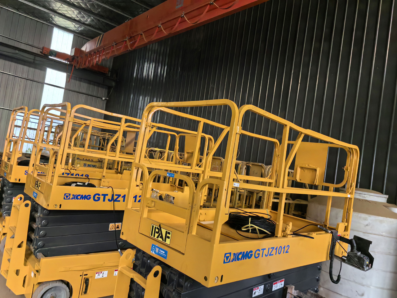 XCMG Official Used Self Propelled Lift GTJZ1012 10m Scissors Lift Platform Price List - Ножична работна платформа: снимка 2 XCMG Official Used Self Propelled Lift GTJZ1012 10m Scissors Lift Platform Price List - Ножична работна платформа: снимка 2