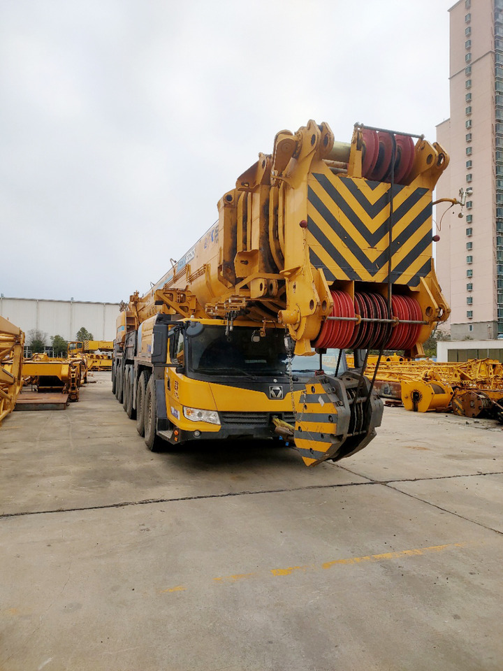 XCMG Official Used Truck Cranes XCA600 600 Ton Hydraulic All Terrain Crane For Sale - Кран за всякакви терени: снимка 2 XCMG Official Used Truck Cranes XCA600 600 Ton Hydraulic All Terrain Crane For Sale - Кран за всякакви терени: снимка 2