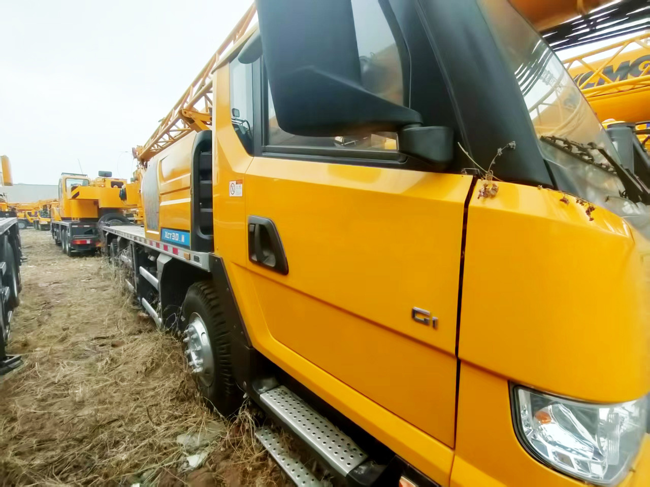 XCMG Official XCT30_M Used Hydraulic Arm Crane For Trucks With High Quality - Автокран: снимка 2 XCMG Official XCT30_M Used Hydraulic Arm Crane For Trucks With High Quality - Автокран: снимка 2