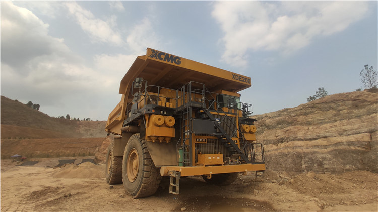 XCMG Official Xde200 Used Heavy Haul Truck Used Mining Dump Truck for Sale - Кариерен самосвал: снимка 2 XCMG Official Xde200 Used Heavy Haul Truck Used Mining Dump Truck for Sale - Кариерен самосвал: снимка 2