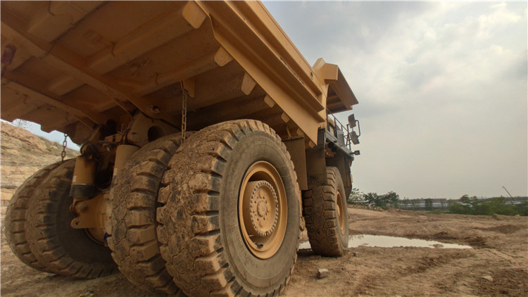XCMG Official Xde200 Used Heavy Haul Truck Used Mining Dump Truck for Sale - Кариерен самосвал: снимка 3 XCMG Official Xde200 Used Heavy Haul Truck Used Mining Dump Truck for Sale - Кариерен самосвал: снимка 3