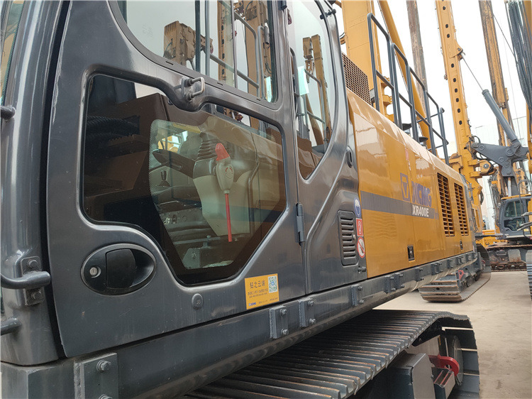 XCMG Official Xe400e Second Hand Hydraulic Rotary Piling Rig Used Rotary Table Drilling Rig - Машина за набиване: снимка 3 XCMG Official Xe400e Second Hand Hydraulic Rotary Piling Rig Used Rotary Table Drilling Rig - Машина за набиване: снимка 3
