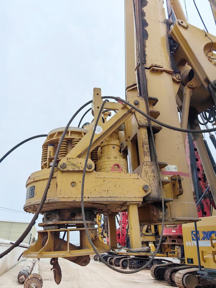 XCMG Offiical Used Rotary Drilling Rigs Drilling Machine XR220D Pile Drilling Rig For Sale - Пробивна машина: снимка 5 XCMG Offiical Used Rotary Drilling Rigs Drilling Machine XR220D Pile Drilling Rig For Sale - Пробивна машина: снимка 5