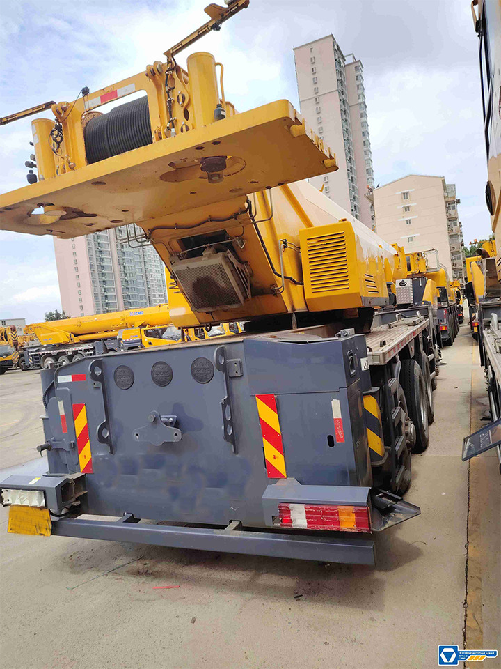 XCMG QY95K7C used 95 ton mobile crane with good condition - Автокран: снимка 3 XCMG QY95K7C used 95 ton mobile crane with good condition - Автокран: снимка 3