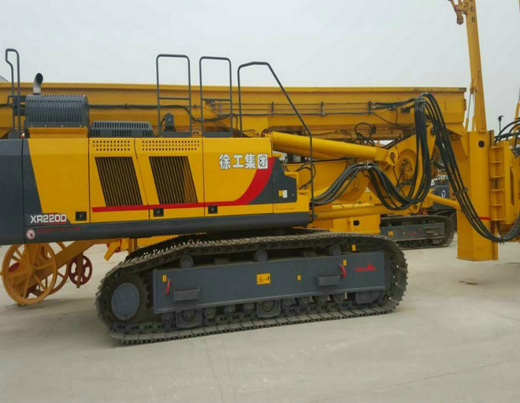 XCMG Retread Machine XR220D 220kn 50m Rotary Drilling Rig For Sale - Пробивна машина: снимка 2 XCMG Retread Machine XR220D 220kn 50m Rotary Drilling Rig For Sale - Пробивна машина: снимка 2