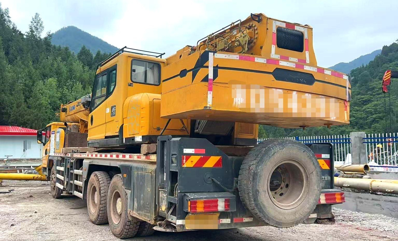 XCMG XCT20L5 20ton used telescopic arm hydraulic truck crane price - Автокран: снимка 2 XCMG XCT20L5 20ton used telescopic arm hydraulic truck crane price - Автокран: снимка 2