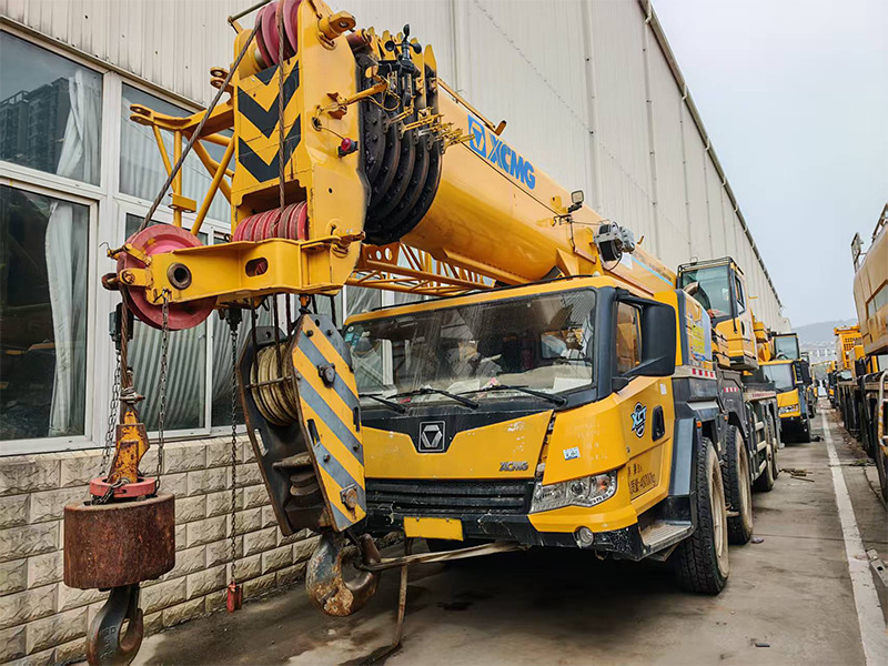 XCMG XCT80L6 80ton Mobile used hoist machine Lifting Truck Crane for Sale - Автокран: снимка 5 XCMG XCT80L6 80ton Mobile used hoist machine Lifting Truck Crane for Sale - Автокран: снимка 5