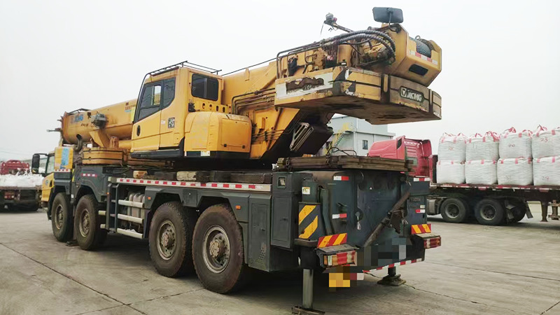 XCMG XCT80L6 80ton telescopic boom truck crane 2020 for sale - Автокран: снимка 3 XCMG XCT80L6 80ton telescopic boom truck crane 2020 for sale - Автокран: снимка 3