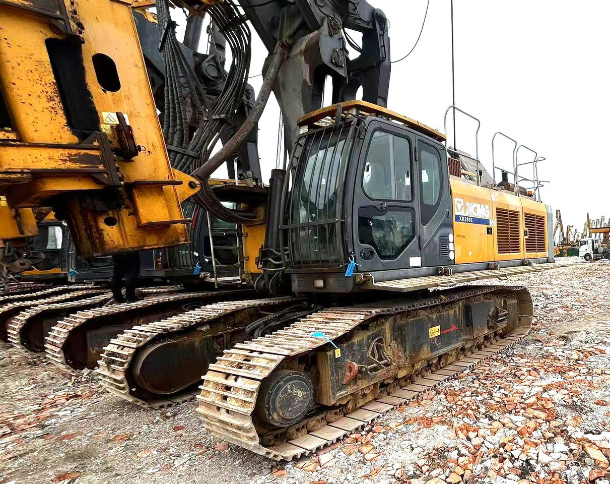 XCMG XR240E second hand rotary drilling rig pile machine price - Пробивна машина: снимка 5 XCMG XR240E second hand rotary drilling rig pile machine price - Пробивна машина: снимка 5