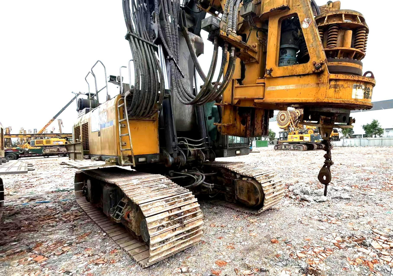 XCMG XR240E second hand rotary drilling rig pile machine price - Пробивна машина: снимка 2 XCMG XR240E second hand rotary drilling rig pile machine price - Пробивна машина: снимка 2