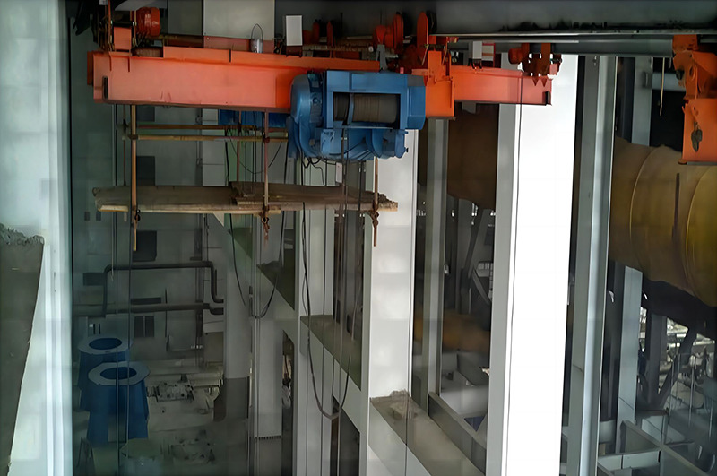XCMG electric double-girder suspension rail-crossing crane - Портален кран: снимка 5 XCMG electric double-girder suspension rail-crossing crane - Портален кран: снимка 5