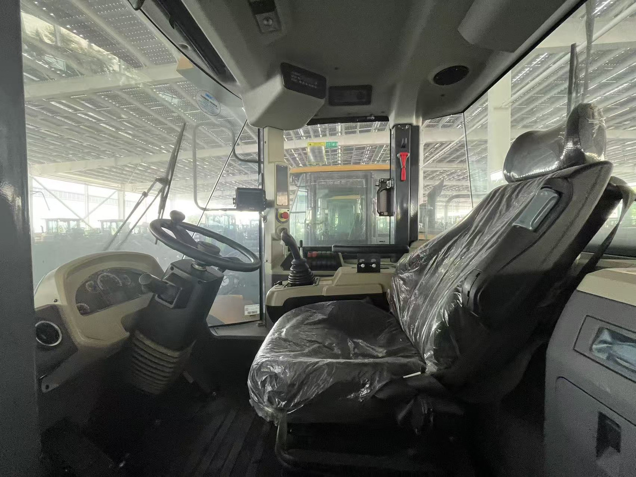 XCMG official XC948 4.5ton wheel loader hydraulic with diesel engine in stock - Колесен товарач: снимка 2 XCMG official XC948 4.5ton wheel loader hydraulic with diesel engine in stock - Колесен товарач: снимка 2