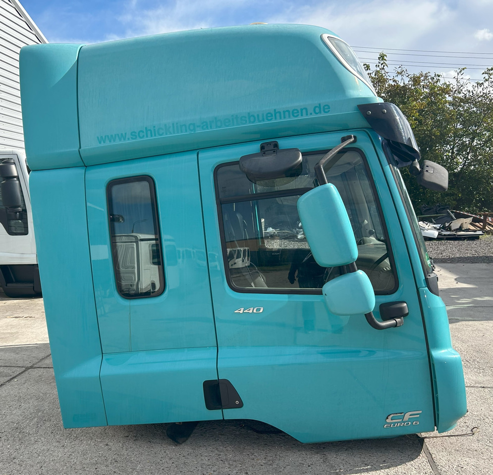DAF CF EURO 6 SPACE CAB - Кабина: снимка 3 DAF CF EURO 6 SPACE CAB - Кабина: снимка 3