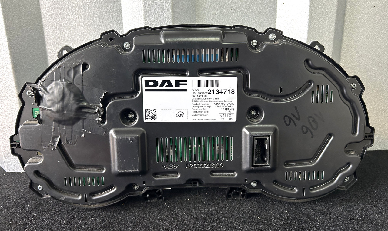 DAF DAF XF 106 CLOCK COUNTER 2134718 - Табло: снимка 2 DAF DAF XF 106 CLOCK COUNTER 2134718 - Табло: снимка 2