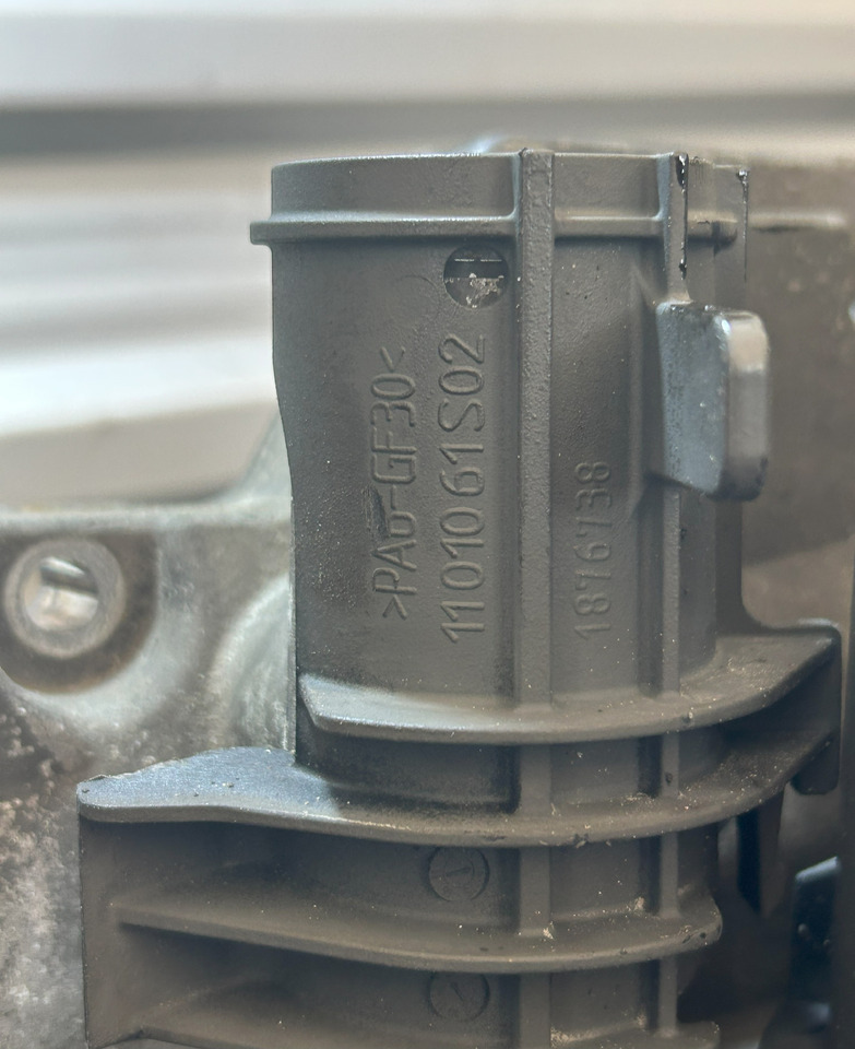 DAF OIL MODULE DAF XF - Маслен филтър: снимка 5 DAF OIL MODULE DAF XF - Маслен филтър: снимка 5