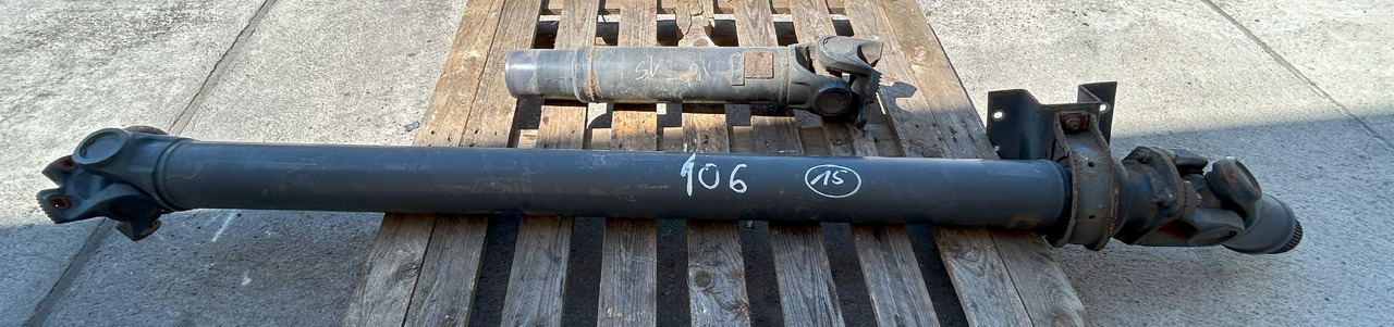 DAF XF 106 480 DRIVE SHAFT - Карданні вали: снимка 5 DAF XF 106 480 DRIVE SHAFT - Карданні вали: снимка 5