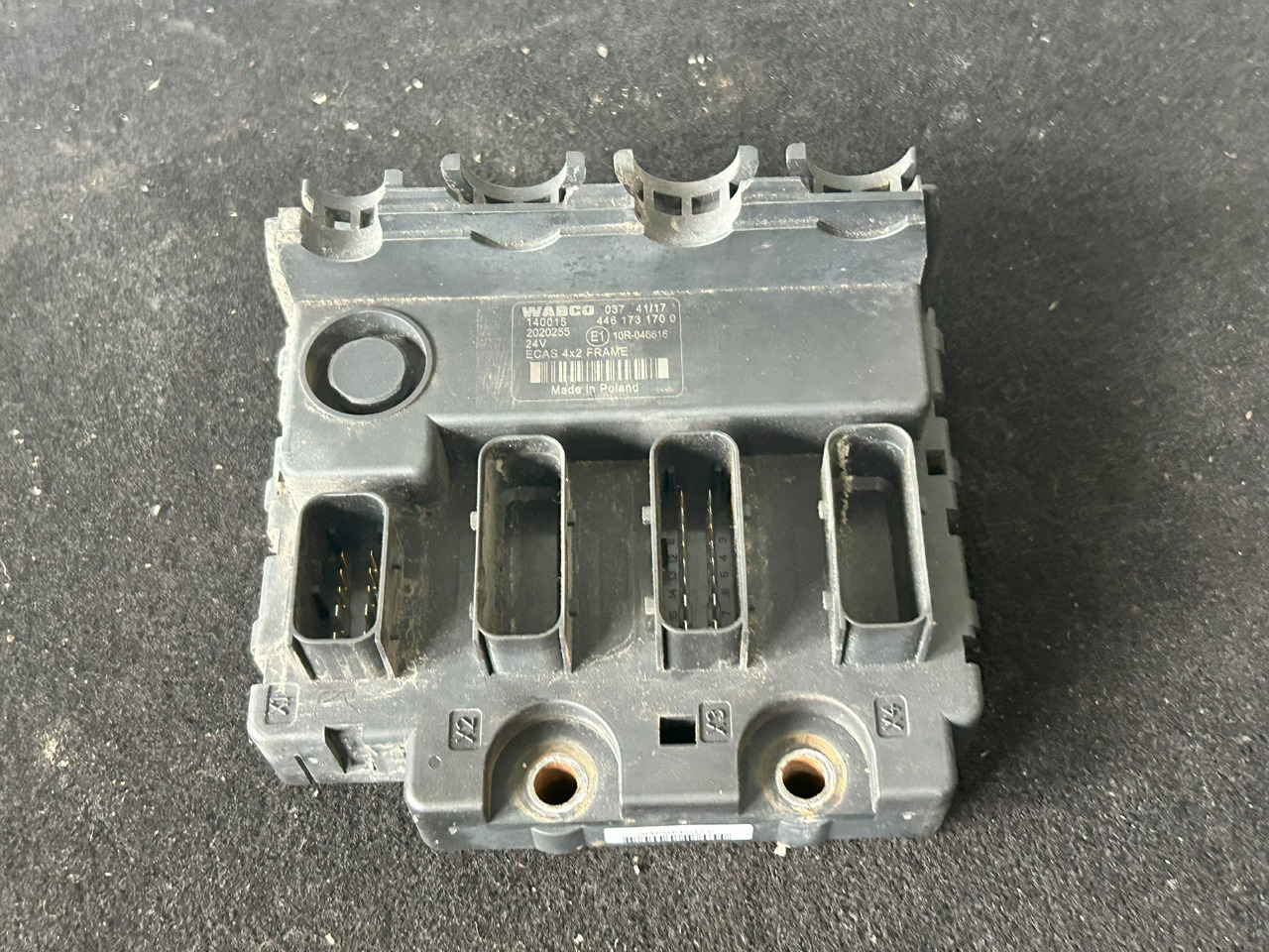 DAF XF 106 480 ECAS COMPUTER CONTROLLER - Блок за управление: снимка 4 DAF XF 106 480 ECAS COMPUTER CONTROLLER - Блок за управление: снимка 4