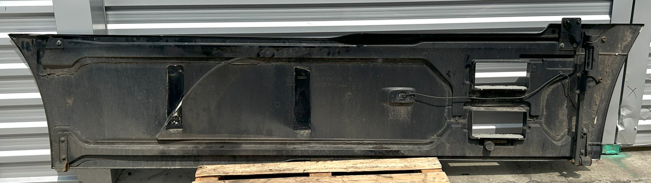 DAF XF 106 480 SIDESKIRT + MUDGUARD - Аеродинамика/ Спойлер: снимка 4 DAF XF 106 480 SIDESKIRT + MUDGUARD - Аеродинамика/ Спойлер: снимка 4