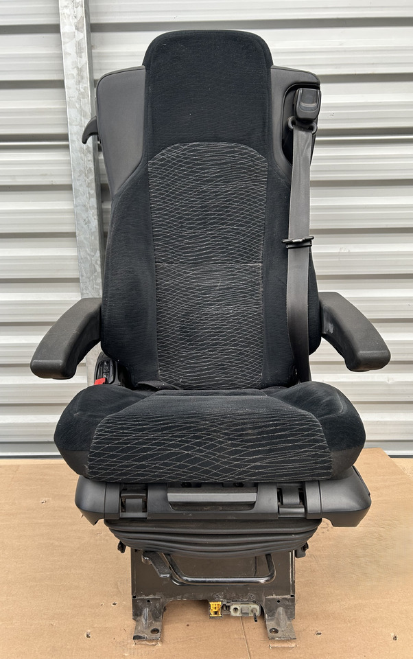 Grammer Grammer DRIVER'S SEAT MERCEDES ACTROS MP4 - Седалка за Камион: снимка 1 Grammer Grammer DRIVER'S SEAT MERCEDES ACTROS MP4 - Седалка за Камион: снимка 1