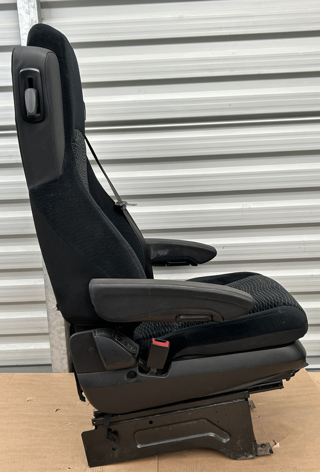 Grammer Grammer DRIVER'S SEAT MERCEDES ACTROS MP4 - Седалка за Камион: снимка 2 Grammer Grammer DRIVER'S SEAT MERCEDES ACTROS MP4 - Седалка за Камион: снимка 2