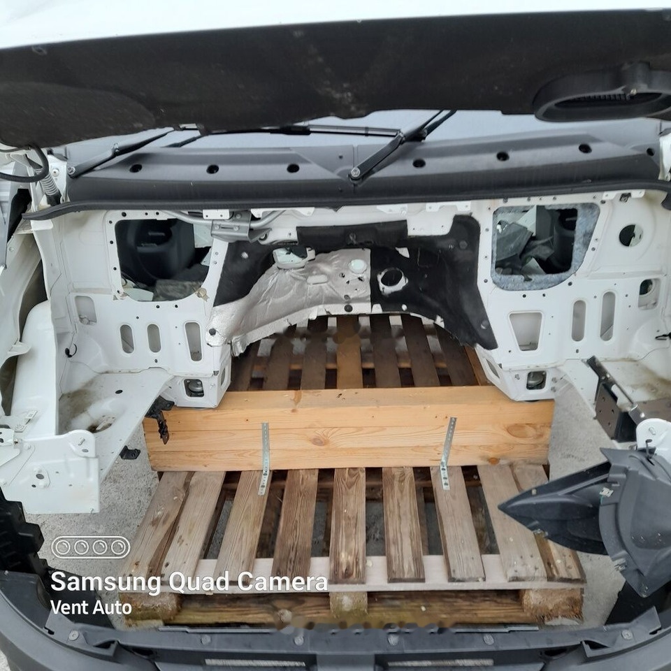 IVECO DAILY VII IVECO Daily VII 2019-2024 light - Кабина за Камион: снимка 5 IVECO DAILY VII IVECO Daily VII 2019-2024 light - Кабина за Камион: снимка 5