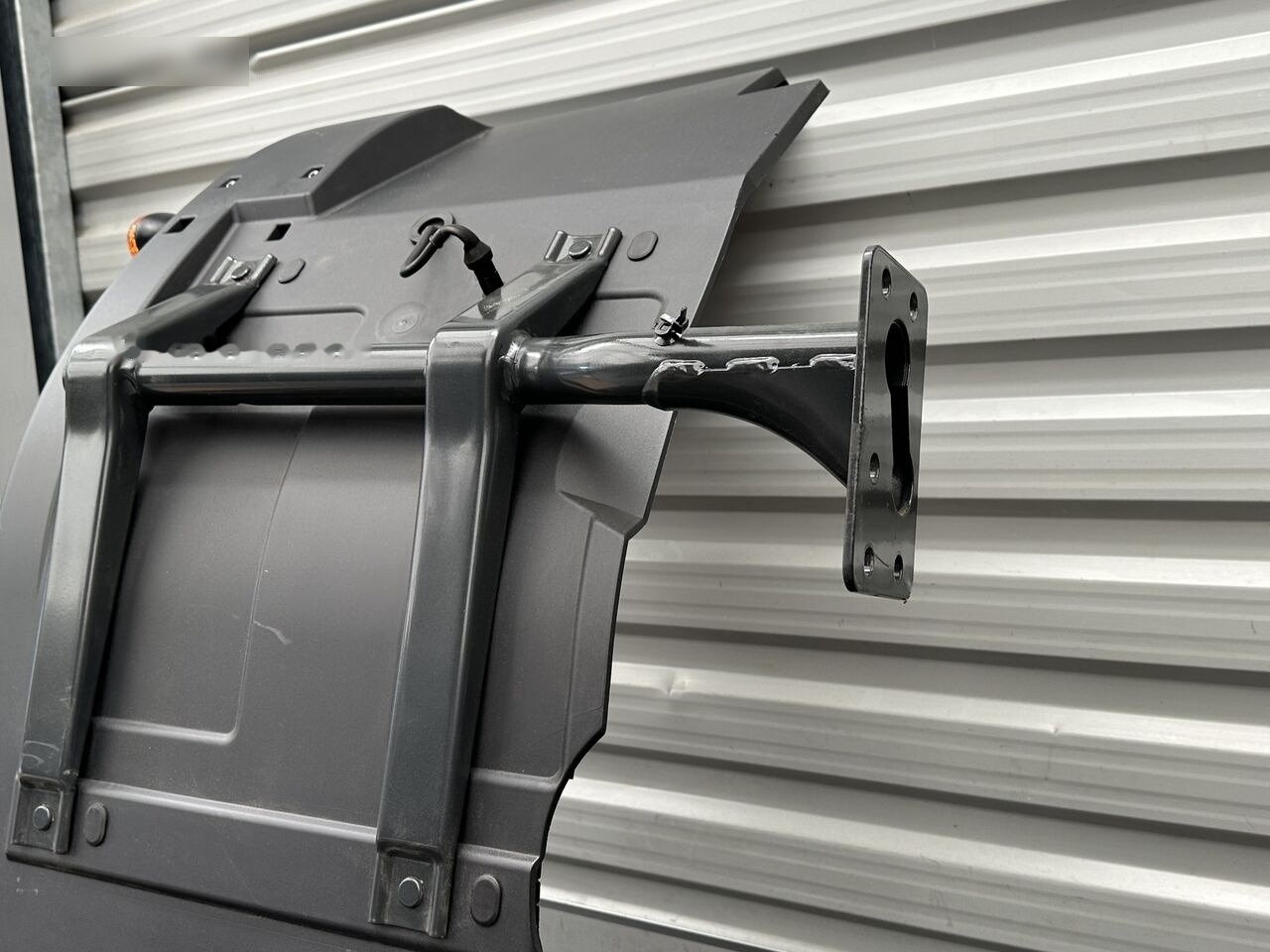 IVECO EUROCARGO 5801551258 - Калник за Камион: снимка 3 IVECO EUROCARGO 5801551258 - Калник за Камион: снимка 3