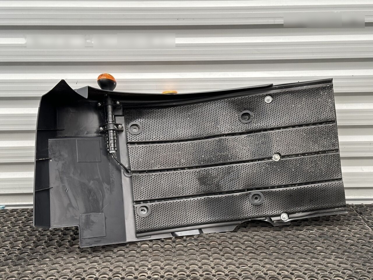 IVECO EUROCARGO 5801551258 - Калник за Камион: снимка 2 IVECO EUROCARGO 5801551258 - Калник за Камион: снимка 2