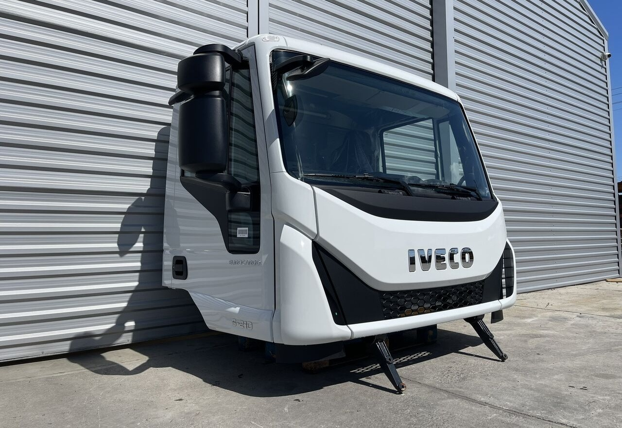 IVECO Eurocargo DAY cabine - Кабина за Камион: снимка 3 IVECO Eurocargo DAY cabine - Кабина за Камион: снимка 3