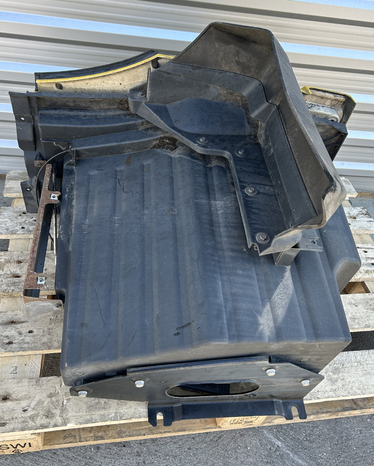 MERCEDES ACTROS MP5 STORAGE COMPARTMENT EXTENSION OF THE STEPS LEFT - Универсална част: снимка 4 MERCEDES ACTROS MP5 STORAGE COMPARTMENT EXTENSION OF THE STEPS LEFT - Универсална част: снимка 4