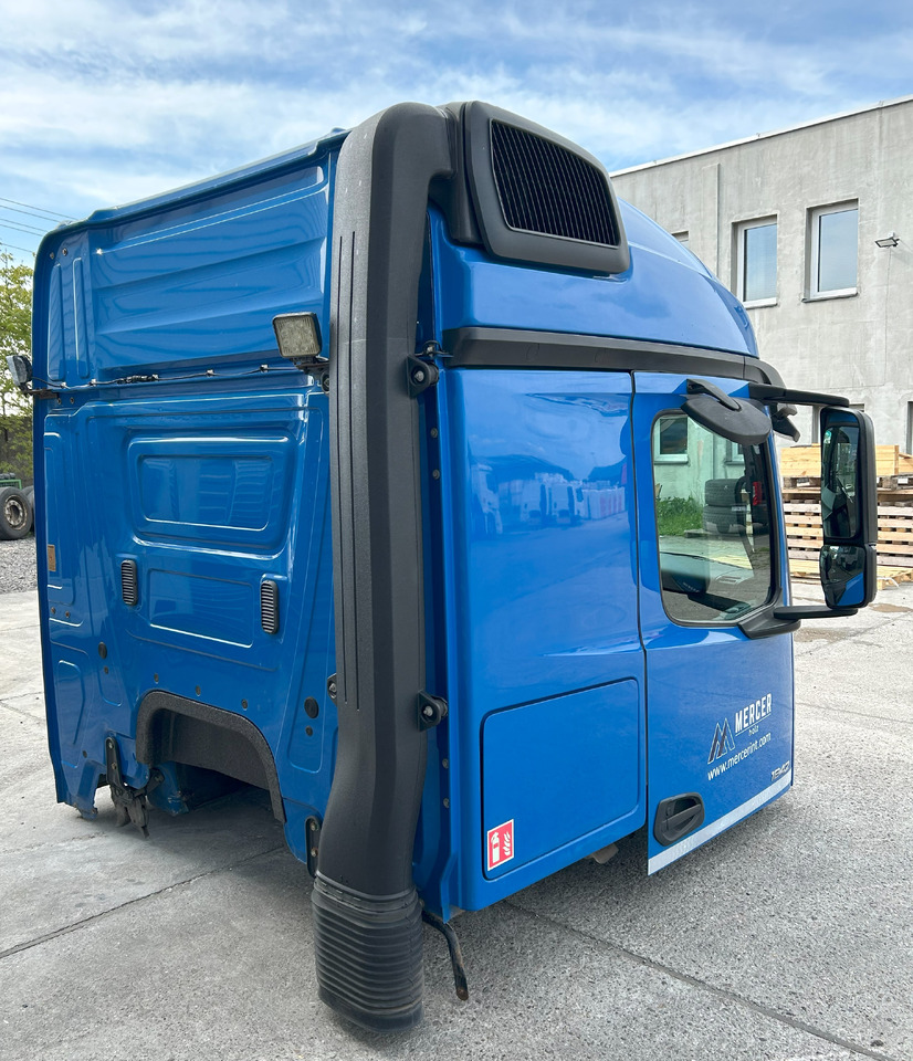 MERCEDES AROCS MP4 L STREAM SPACE 2.30M , tunnel 170 mm - Кабина: снимка 5 MERCEDES AROCS MP4 L STREAM SPACE 2.30M , tunnel 170 mm - Кабина: снимка 5