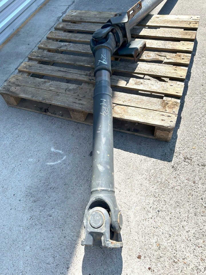 MERCEDES-BENZ ACTROS MP4 DRIVE SHAFT - Карданні вали: снимка 2 MERCEDES-BENZ ACTROS MP4 DRIVE SHAFT - Карданні вали: снимка 2