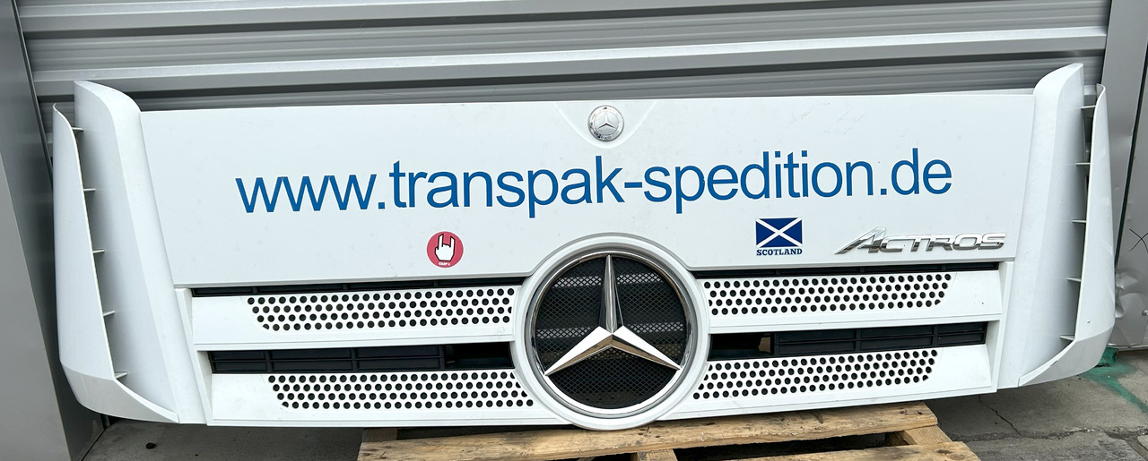 MERCEDES-BENZ ACTROS MP4 FRONT PANEL COMPLETE HOOD AND GRILL - Каросерия и екстериор: снимка 1 MERCEDES-BENZ ACTROS MP4 FRONT PANEL COMPLETE HOOD AND GRILL - Каросерия и екстериор: снимка 1