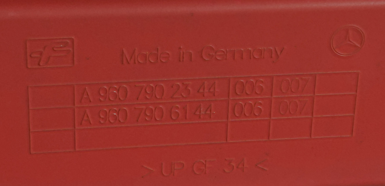 MERCEDES-BENZ ACTROS MP4 SPOILER - Аеродинамика/ Спойлер за Камион: снимка 5 MERCEDES-BENZ ACTROS MP4 SPOILER - Аеродинамика/ Спойлер за Камион: снимка 5