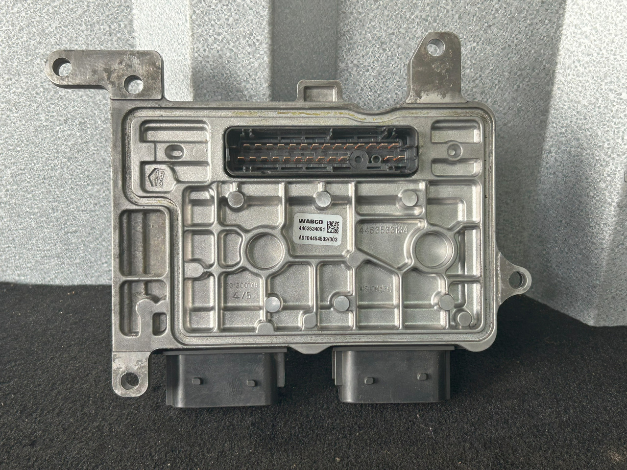MERCEDES-BENZ ACTROS MP4 TCM GEARBOX CONTROLLER - Блок за управление: снимка 1 MERCEDES-BENZ ACTROS MP4 TCM GEARBOX CONTROLLER - Блок за управление: снимка 1