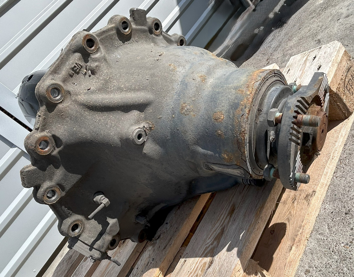 MERCEDES-BENZ DIFFERENTIAL WITH THROTTLE ACTROS MP4 R440-13 2,533 - Задна ос за Камион: снимка 4 MERCEDES-BENZ DIFFERENTIAL WITH THROTTLE ACTROS MP4 R440-13 2,533 - Задна ос за Камион: снимка 4
