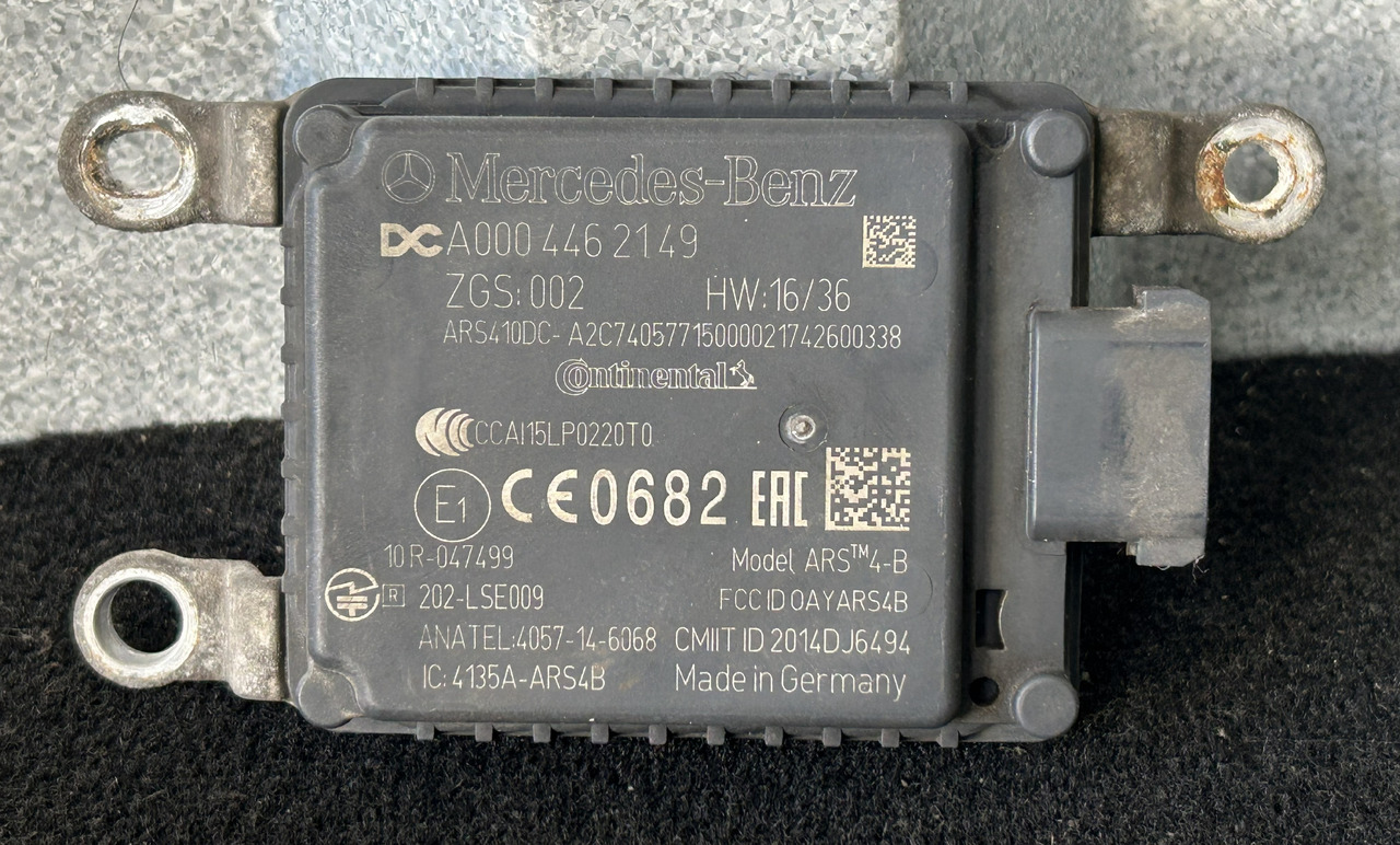 MERCEDES-BENZ RADAR DISTRONIC ACTROS MP4 - Блок за управление: снимка 1 MERCEDES-BENZ RADAR DISTRONIC ACTROS MP4 - Блок за управление: снимка 1