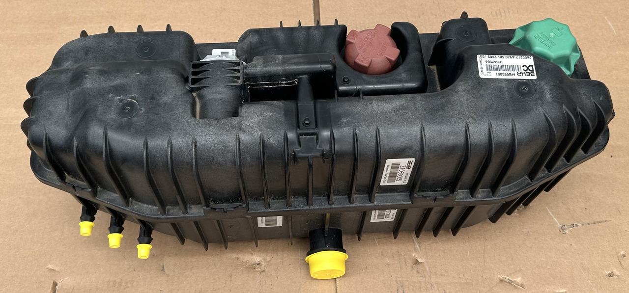 MERCEDES COOLANT EXPANSION TANK AROCS ACTROS MP4 MP5 - Разширителен съд: снимка 3 MERCEDES COOLANT EXPANSION TANK AROCS ACTROS MP4 MP5 - Разширителен съд: снимка 3