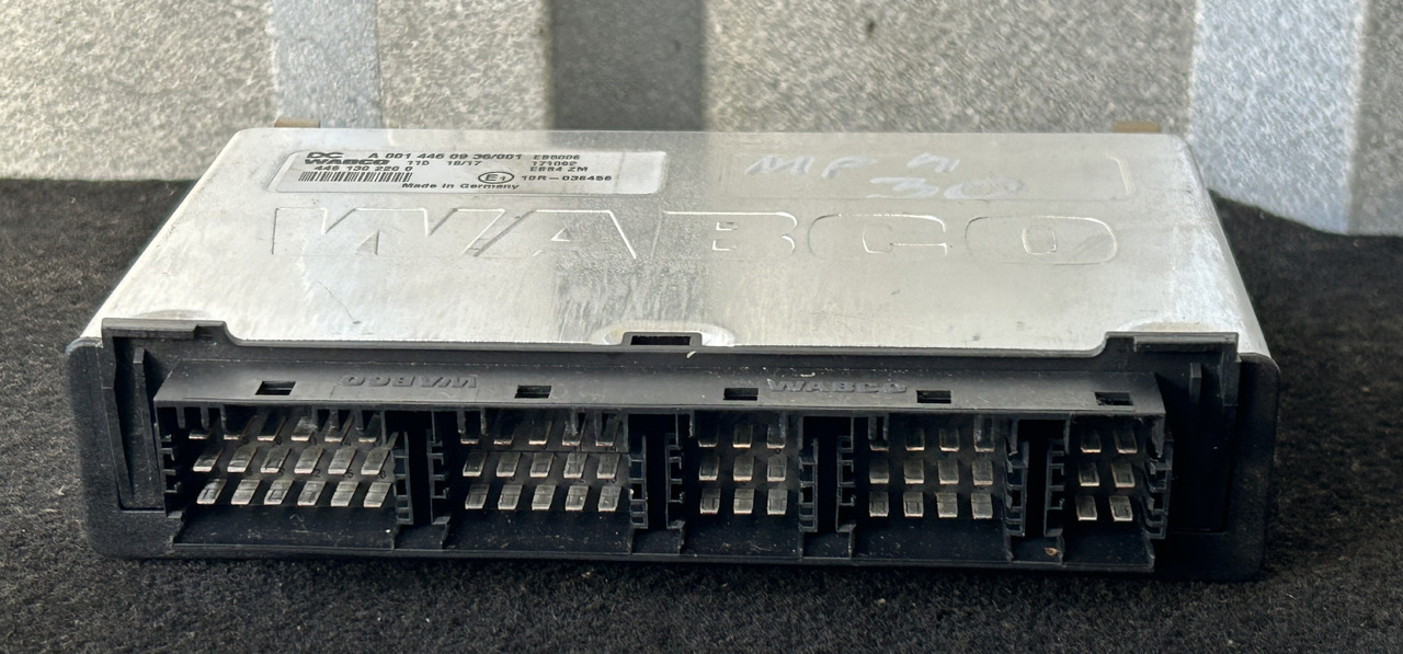 MERCEDES EBS CONTROLLER ACTROS MP4 - Блок за управление: снимка 4 MERCEDES EBS CONTROLLER ACTROS MP4 - Блок за управление: снимка 4