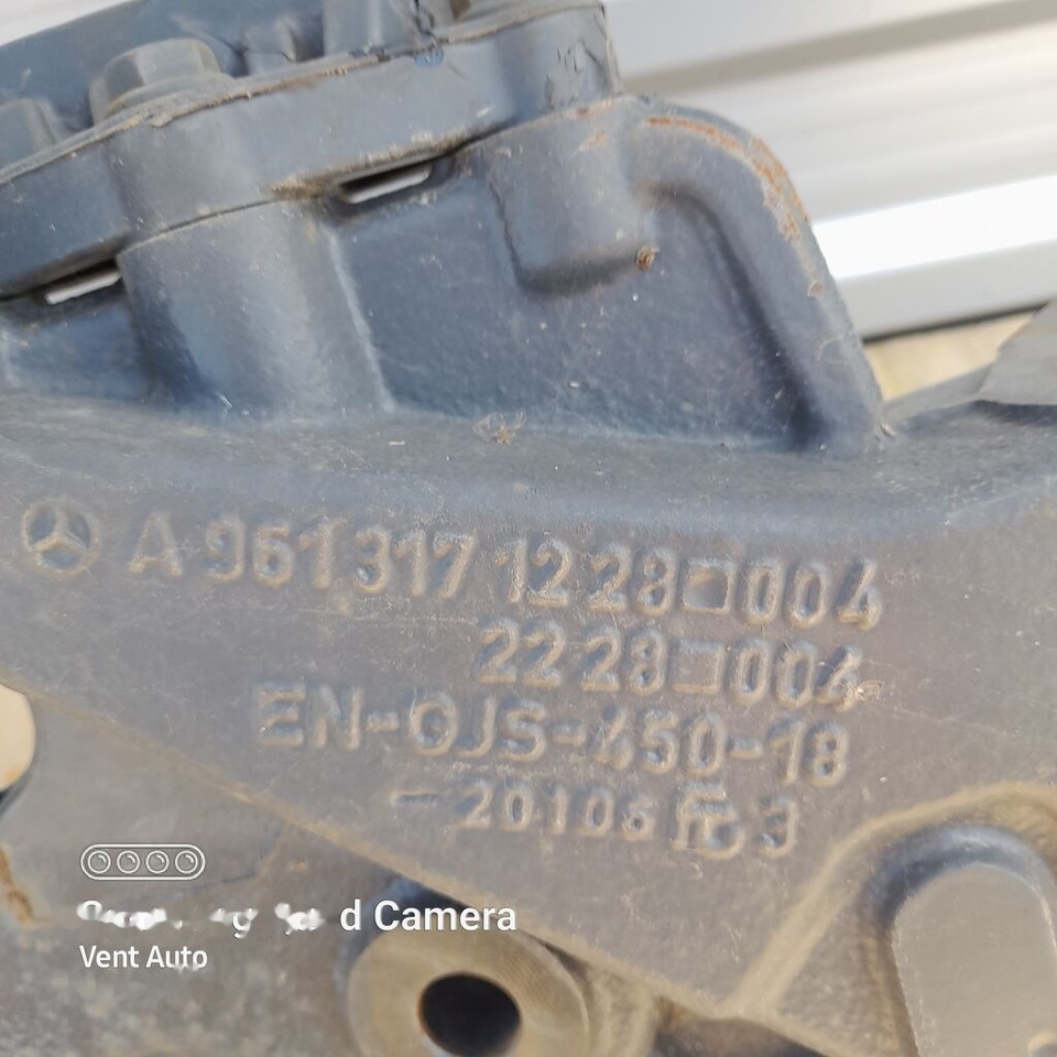 MOCOWANIE / UCHWYT Mercedes-Benz ACTROS MP4 A9613171228 Mercedes-Benz A9613171228 - Окачване за Камион: снимка 3 MOCOWANIE / UCHWYT Mercedes-Benz ACTROS MP4 A9613171228 Mercedes-Benz A9613171228 - Окачване за Камион: снимка 3