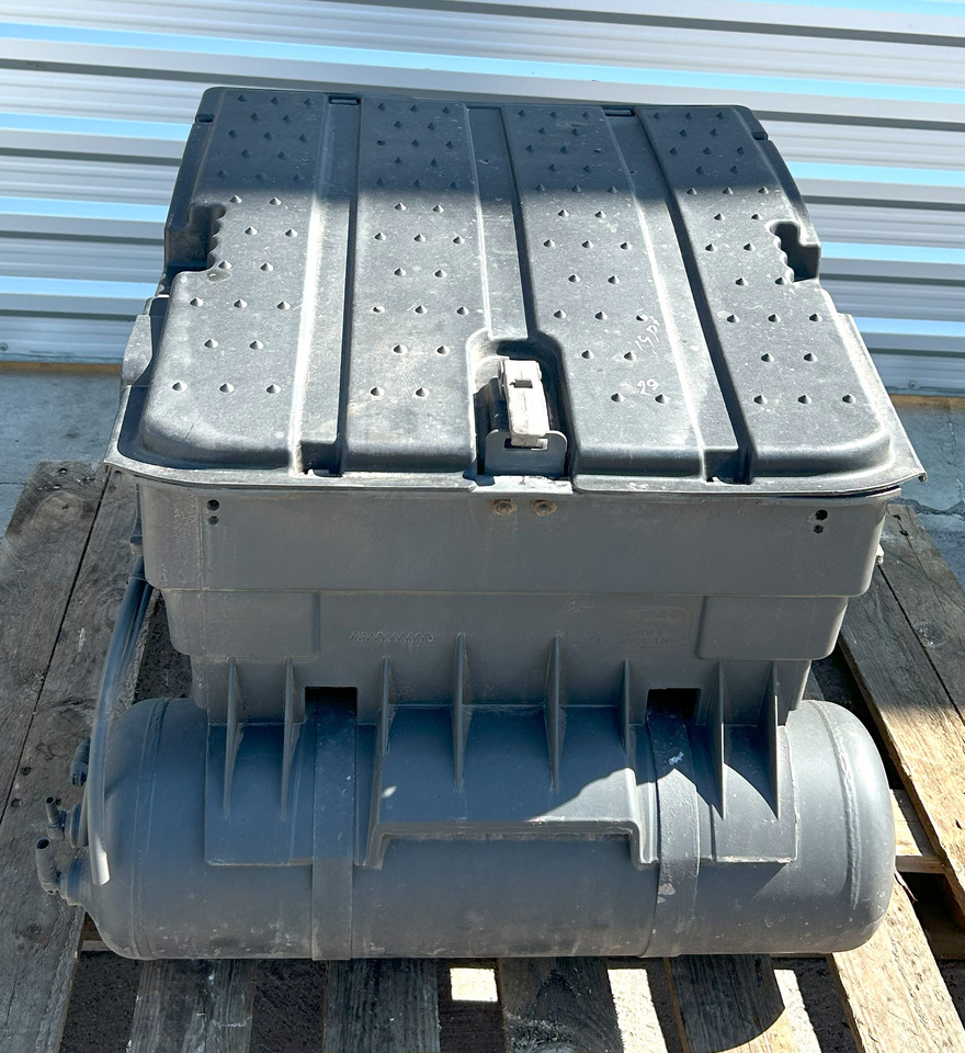 Mercedes AROCS MP4 BATTERY BOX WITH CYLINDERS - Акумулатор за Камион: снимка 3 Mercedes AROCS MP4 BATTERY BOX WITH CYLINDERS - Акумулатор за Камион: снимка 3