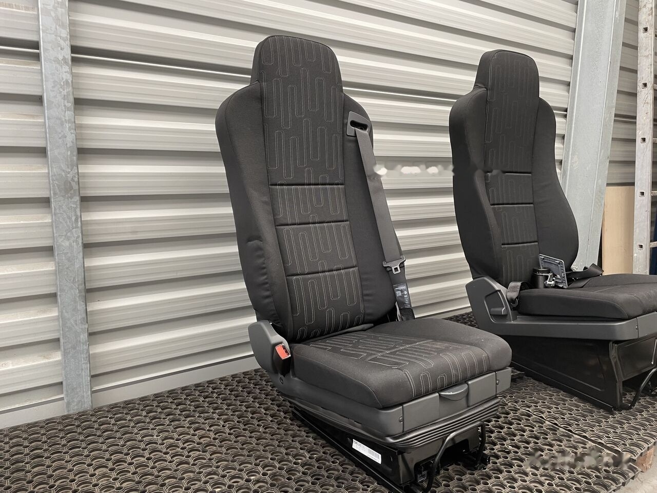 Mercedes-Benz ATEGO SEATS BRAND NEW truck - Седалка за Камион: снимка 2 Mercedes-Benz ATEGO SEATS BRAND NEW truck - Седалка за Камион: снимка 2