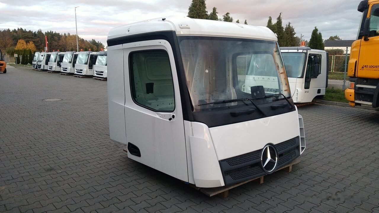Mercedes-Benz Arocs 8x8 8x6 4x4 6x6 6x4 M Classic Space 320mm Mercedes-Benz AROCS Arocs 8x8 8x6 4x4 6x6 6x4 M Classic Space 320mm truck - Кабина за Камион: снимка 1 Mercedes-Benz Arocs 8x8 8x6 4x4 6x6 6x4 M Classic Space 320mm Mercedes-Benz AROCS Arocs 8x8 8x6 4x4 6x6 6x4 M Classic Space 320mm truck - Кабина за Камион: снимка 1