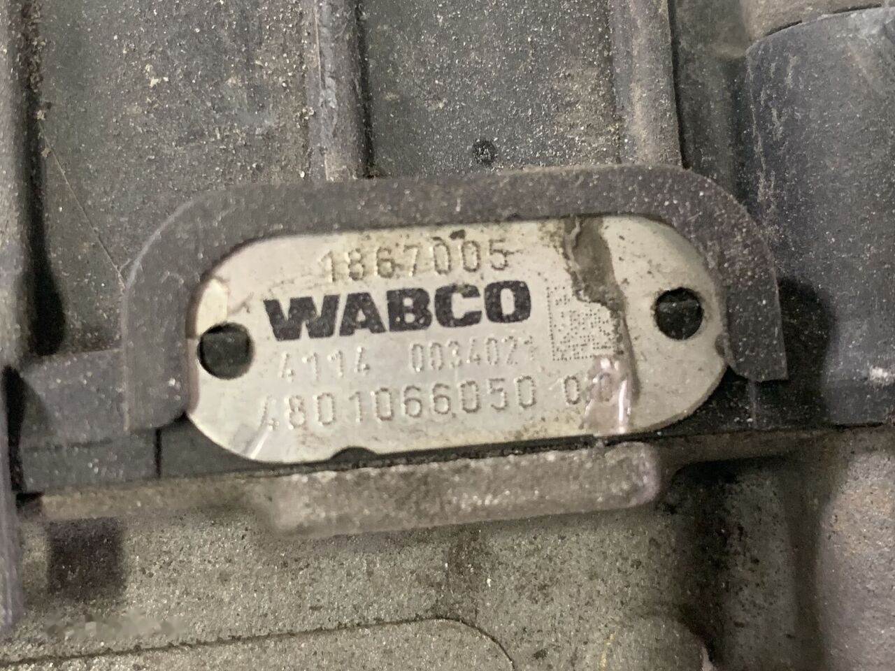 WABCO XF 106 EBS 1867005 DAF XF 106 truck - Спирачен клапан за Камион: снимка 2 WABCO XF 106 EBS 1867005 DAF XF 106 truck - Спирачен клапан за Камион: снимка 2