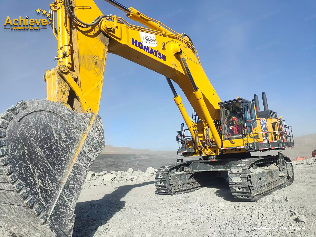Komatsu 【ACHIEVE】TOP CONDITION!!! PC1250-11R 2023 4500h Horsepower (HP) 758 HP @ 1,800 rpm Operating weight (lbs) 269,300 - 272,600 Bucket Capacity (yd3) 5.3-9.5 - Верижен багер: снимка 2 Komatsu 【ACHIEVE】TOP CONDITION!!! PC1250-11R 2023 4500h Horsepower (HP) 758 HP @ 1,800 rpm Operating weight (lbs) 269,300 - 272,600 Bucket Capacity (yd3) 5.3-9.5 - Верижен багер: снимка 2