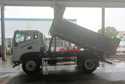 6-Wheeler Left Hand Drive Tipper Truck Dongfeng 170HP - Самосвал камион: снимка 1 6-Wheeler Left Hand Drive Tipper Truck Dongfeng 170HP - Самосвал камион: снимка 1